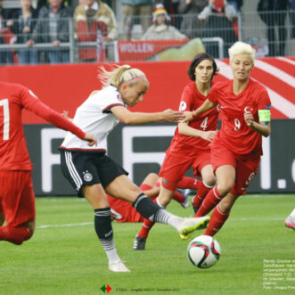 FiDo – Frauenfußball in Deutschland online – Nr. 15/21